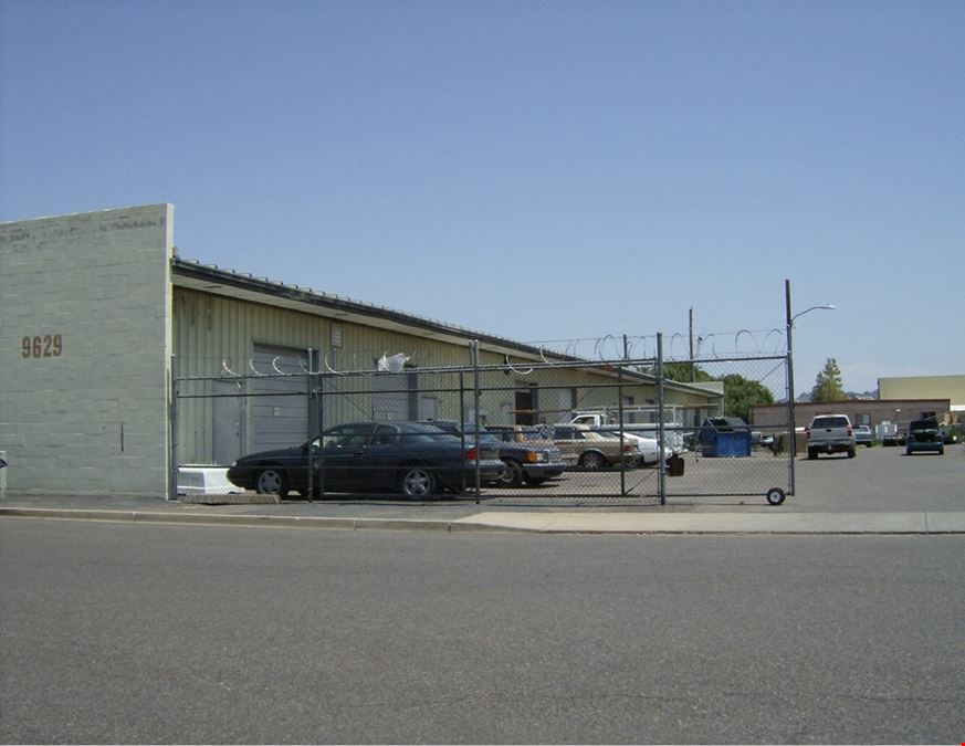 9625-9629 N. 21st Dr.