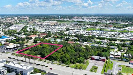 Venice Island Commercial Site