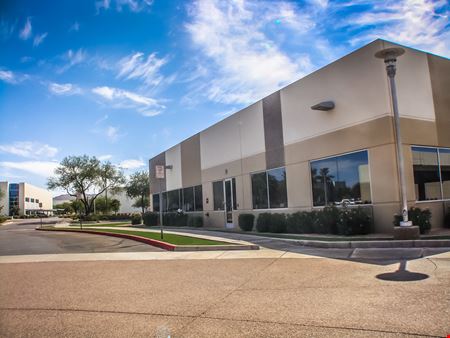 4050 E Cotton Center Blvd