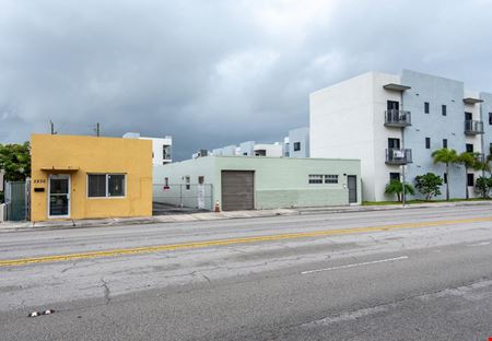 2230 Palm Ave