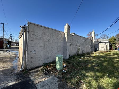 257 W Main St