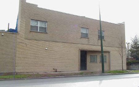 Office space for Rent at 9625 S Colfax Ave, Chicago, IL in Chicago
