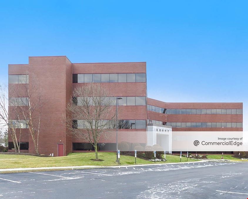 Silver Lake Executive Campus