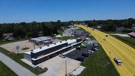 Retail space for Rent at Hampton Plaza in Republic