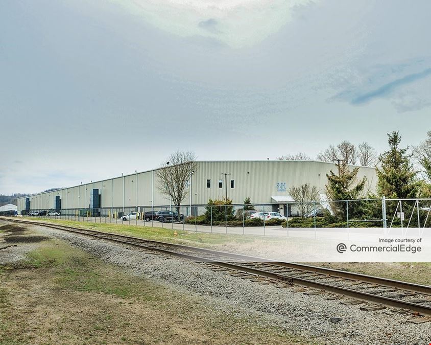 Foundation Industrial Park - 30 Foundation Place