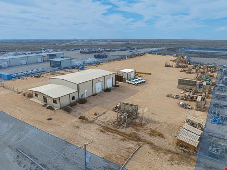 Crane Served Facility w/ Wash-Bay off TX-191