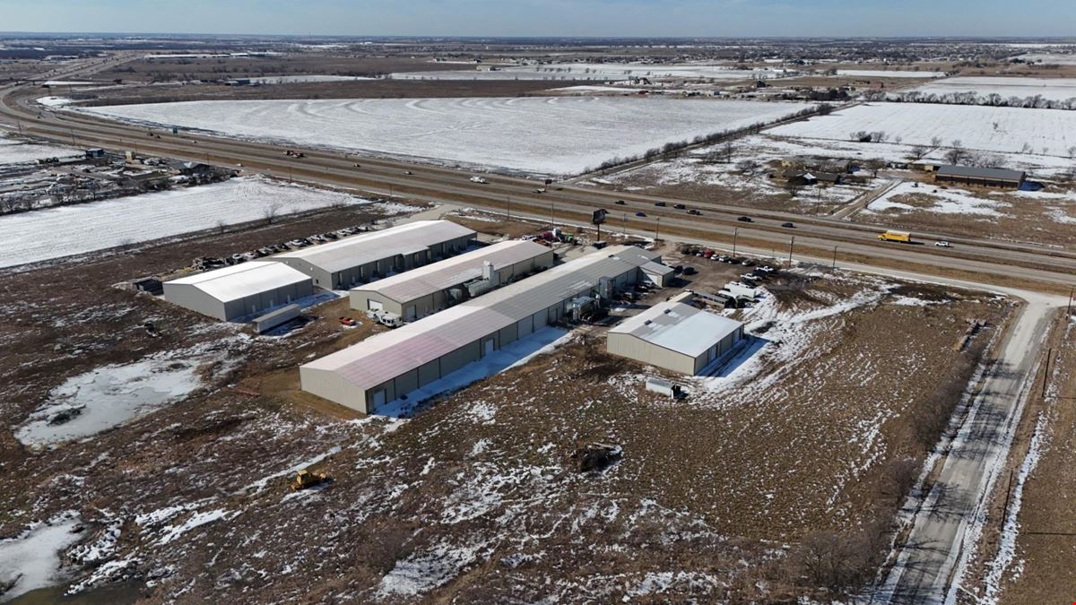 12699 I-35