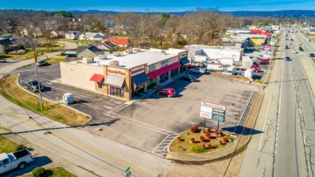 Office space for Rent at 1400 SF Retail / Office for Lease on Ringgold Rd in East Ridge