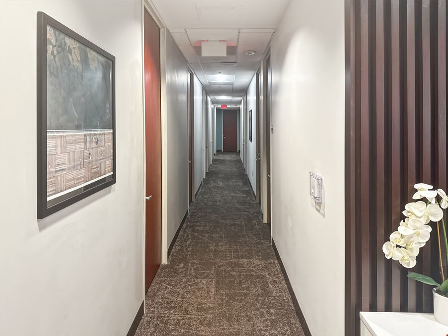 Regus - Scottsdale - Gainey Ranch