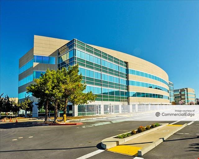 Dublin Corporate Center - 4160 Dublin Blvd