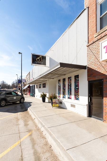 Retail space for Sale at Retail Building in Louisville