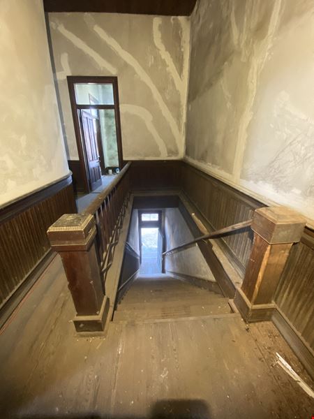 116 Courthouse Square - Upstairs
