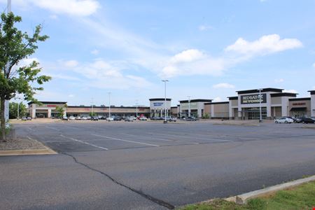 Shops at Barnes Crossing
