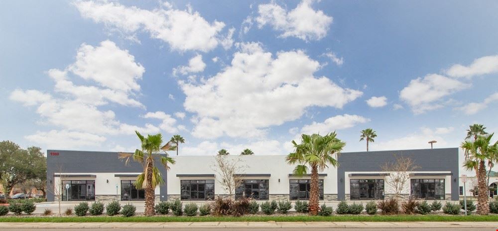 1032 W Sam Houston Blvd