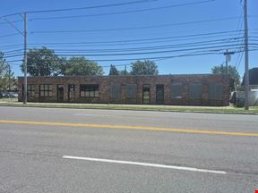 2363 Broadway St - 7,400+/- SF Multipurpose Commercial Building