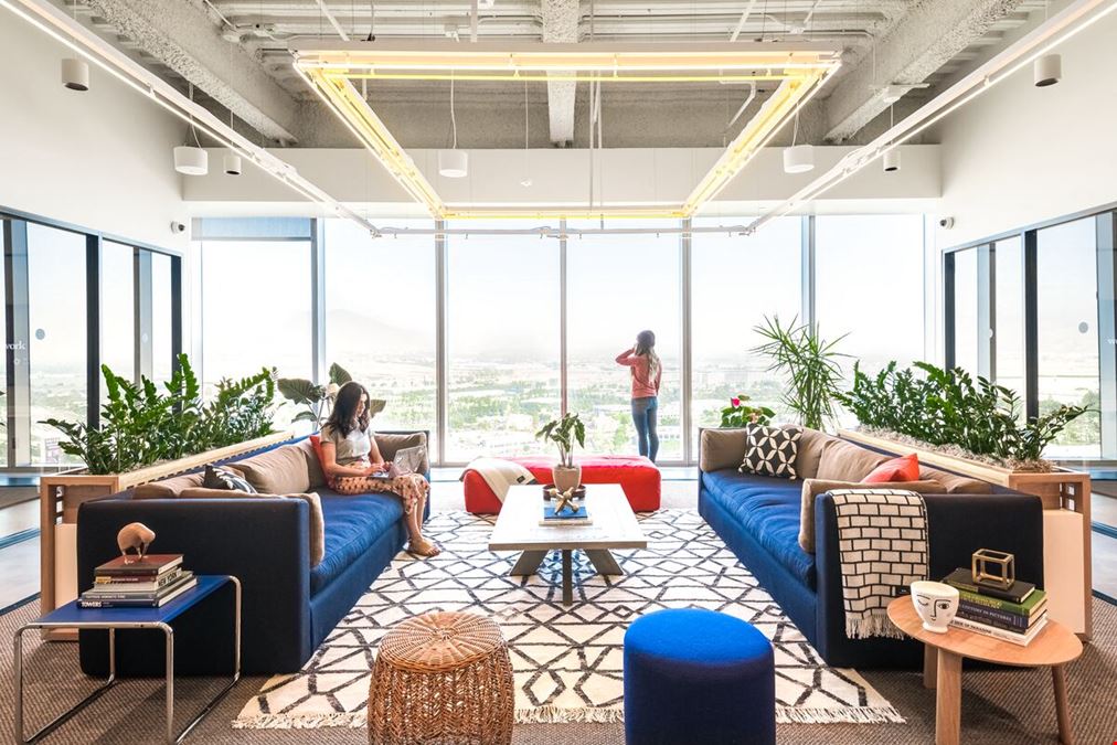 WeWork - 400 Spectrum Center