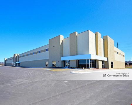 Industrial space for Rent at Bluestone Business Center 4 in Euclid