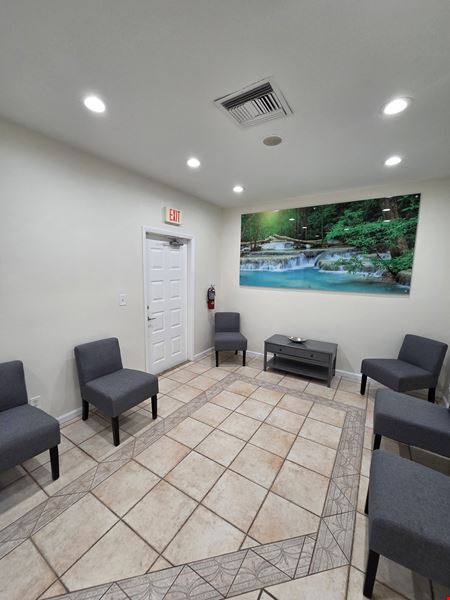 1250 S Federal Hwy, Suite 101