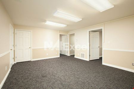 Small office for sublease