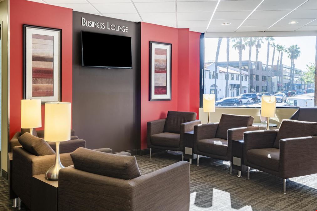Regus - 888 Prospect Street