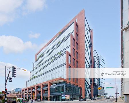 Office space for Rent at 800 West Fulton Street in Chicago