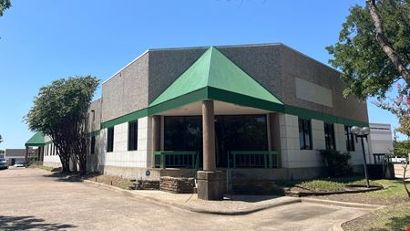 Commercial space at 10945-10947 Alder Cir in Dallas