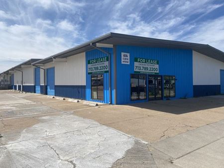 Industrial space for Rent at 614 E Curtis Ave in Pasadena