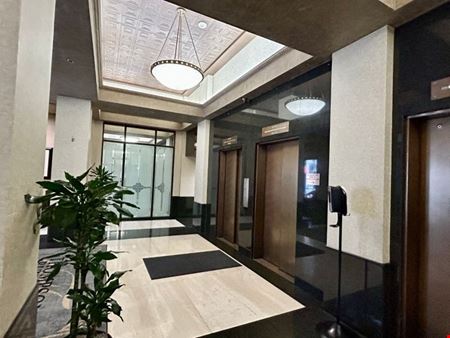 20 E 5th St - Thompson Building - Office