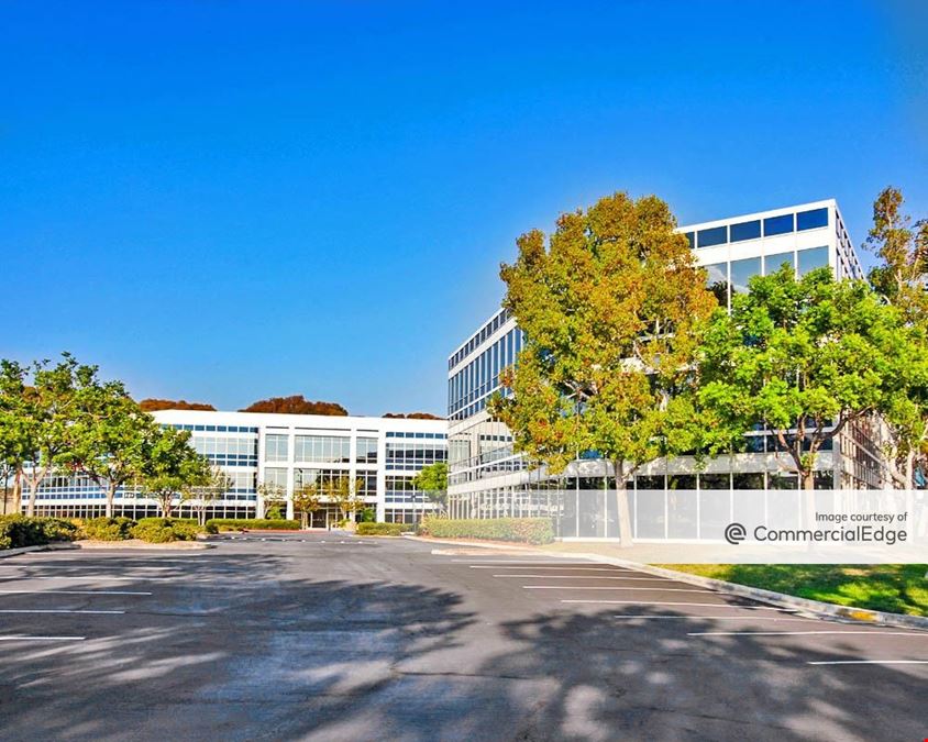 Carlsbad Pacific Center I