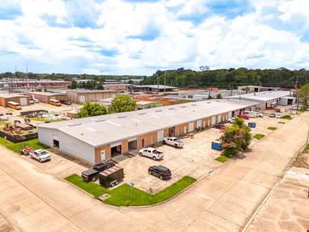 Renovated Office / Warehouse Space for Lease near Amazon