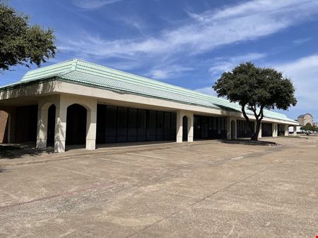 Retail space for Sale at 14639-14645 Inwood in Dallas