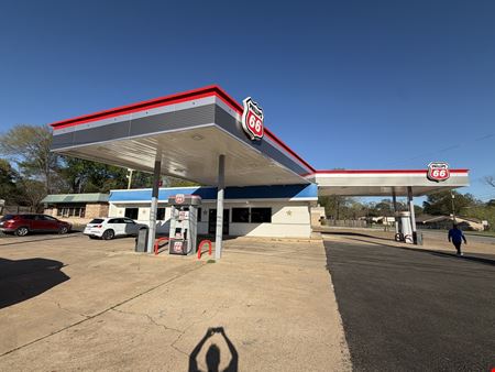 1708 S Mobberly -Phillips 66 Gas Station