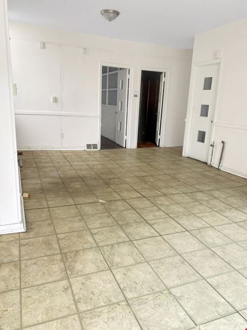 400 Welsh St - Unit 1