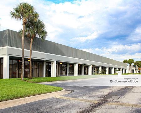 Office space for Rent at University Corporate Center in Winter Park