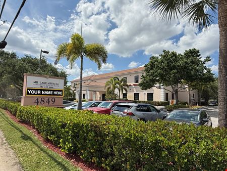 Office space for Rent at Mil-Lake Medical Center in Greenacres