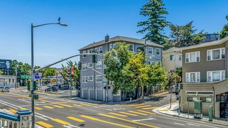 Multi-Family space for Sale at 1000 E 33rd St, Oakland, CA 94610 in Oakland