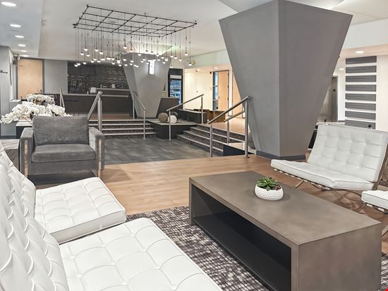 Regus - Lakewood - Wadsworth Blvd