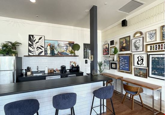 Enclave Coworking - Enclave Highland Park