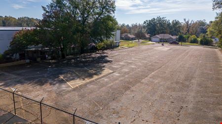 806 Willow Creek