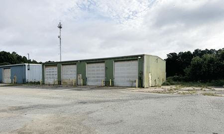 Flex Space space for Rent at 6550 Iron Bridge Rd in Richmond