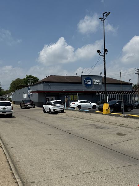 Retail space for Rent at 15001 Houston Whittier Street in Detroit