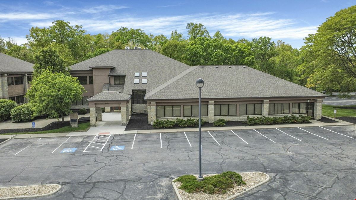 8080 Ravines Edge Ct