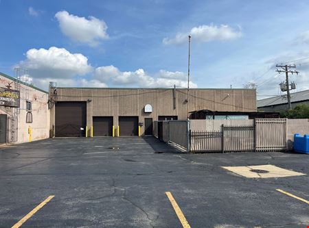 Industrial space for Rent at 1786 W. Armitage Ct., in Addison