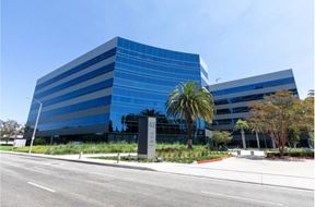 400 Continental Blvd
