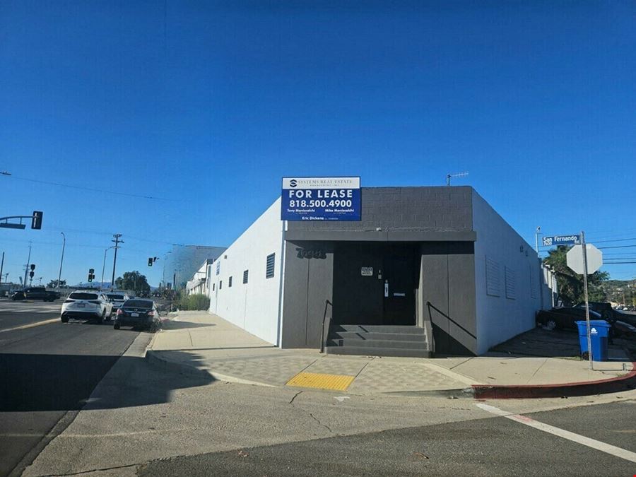 7648 San Fernando Road