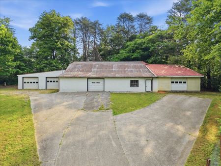 Mixed Use space for Sale at 2633 Harriman Hwy in Harriman