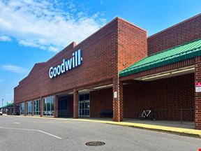 Discovery Crossing Shopping Center