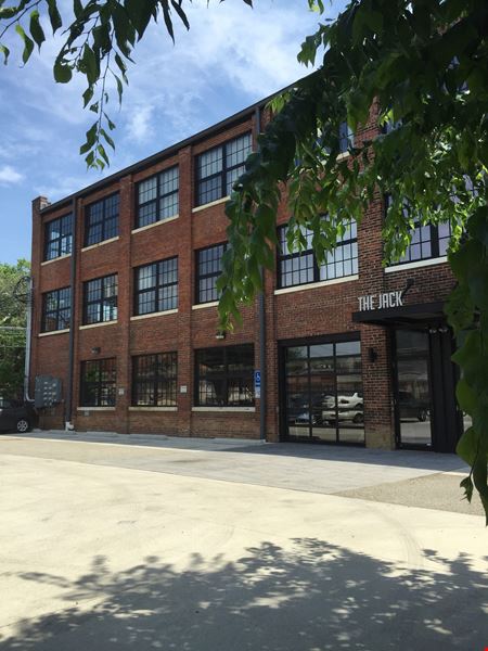 Office space for Sale at 982 South Front Street in Columbus