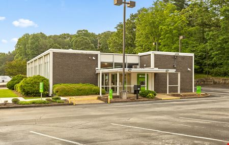 Office space for Rent at Prime Retail Location | Former Bank Available for Lease | 3894 Hixson Pike in Chattanooga