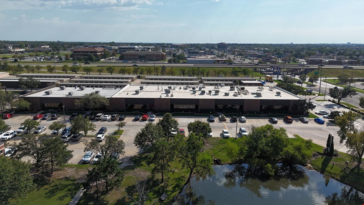 Northrock Business Park Building 100